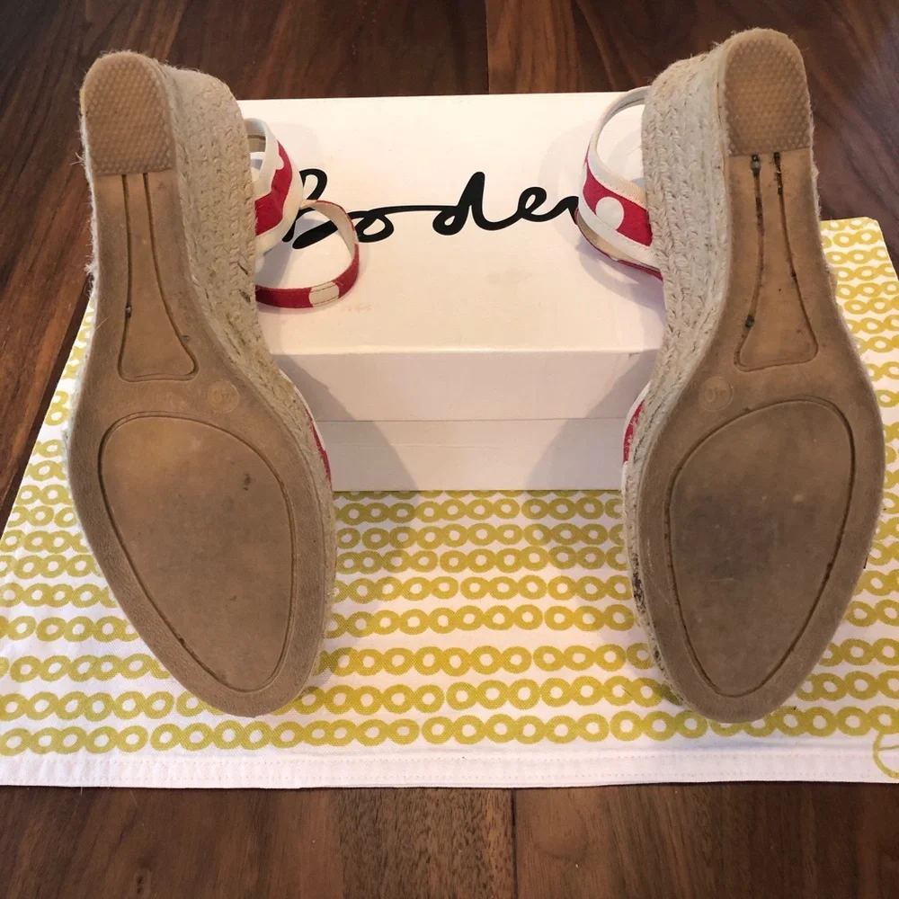 Boden Contrast Trim Espadrilles. Size 9.5 - Picture 2 of 3